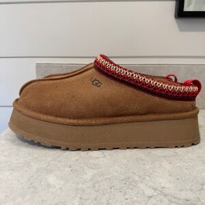 UGG Women's Tazz II
